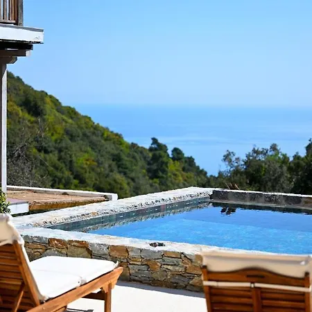 Krio Pigadi Villa *